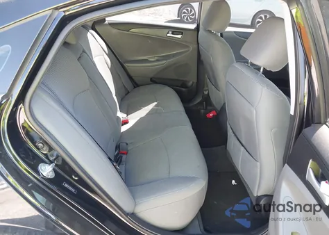 2013 Hyundai Sonata Gls z USA, uszkodzony, nr VIN 5NPEB4AC9DH615591